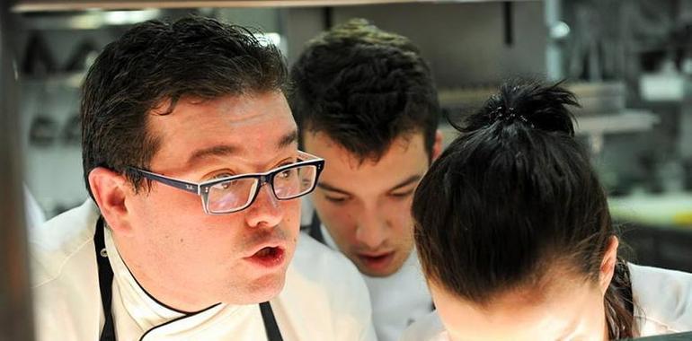 Marcos Morán arropa en la entrega del premio “Chef Millesime By Cruzcampo Gran Reserva” 