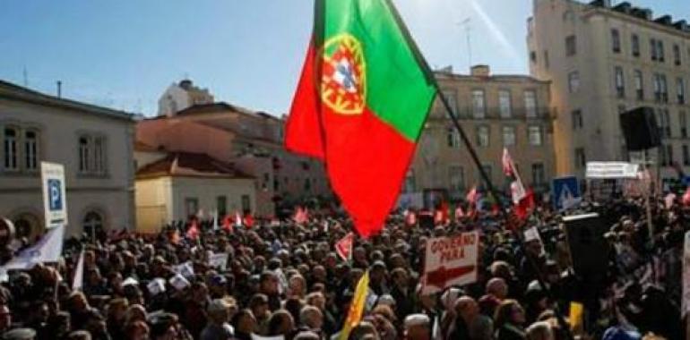 Portugal se rebela ccontra el cierre de 300 escuelas