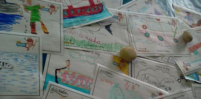 La rula de Ribadesella muestra las obras del concurso de dibujo infantil