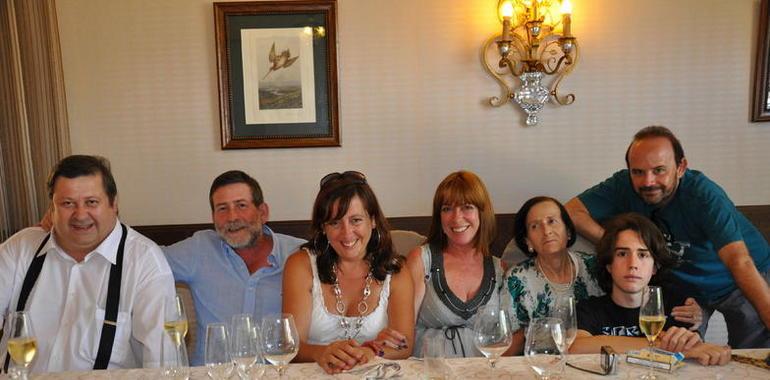 La familia Sánchez Vicente celebra el cumpleaños del cuarto bisnieto