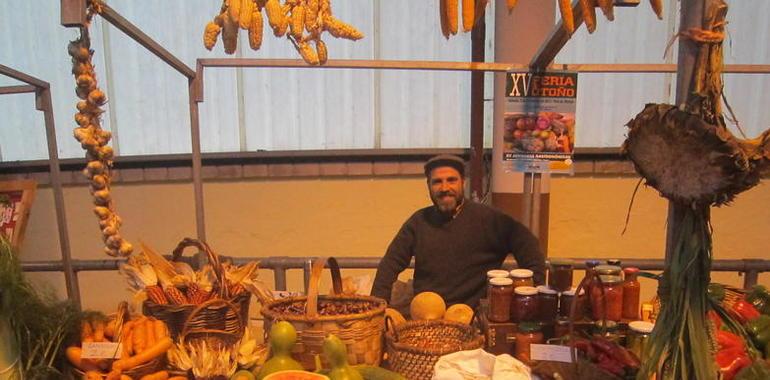 Feria y Jornada Gastronómica de los Platos de Otoño para el día 1 en Allande