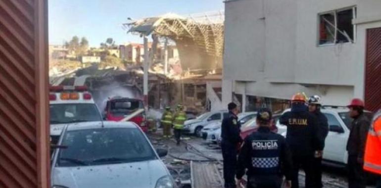 7 muertos y medio centenar de heridos tras explosión en hospital de Ciudad de México