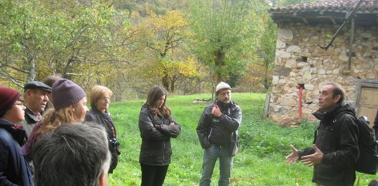 Recorrido primaveral en el Parque de la Prehistoria de Teverga