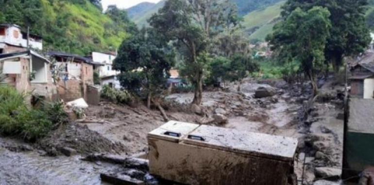 Torrentera deja al menos 33 muertos en Salgar de Antioquía, Colombia