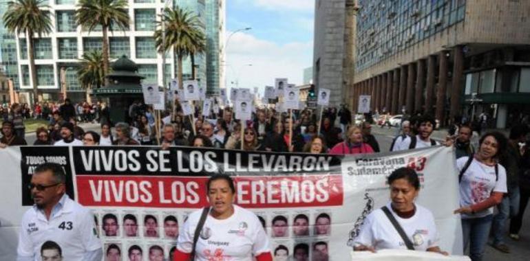  Ayotzinapa, crónica de un crimen de Estado, estrenado en México ante los familiares