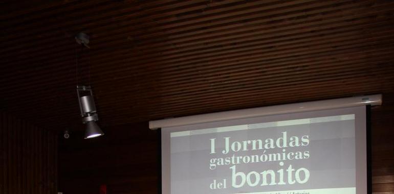 Las Jornadas Gastronómicas presentan en Aller hasta 17 platos diferentes con bonito