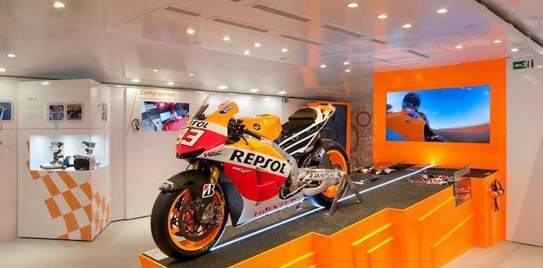 Oviedo acoge la exposición itinerante Repsol Racing Tour