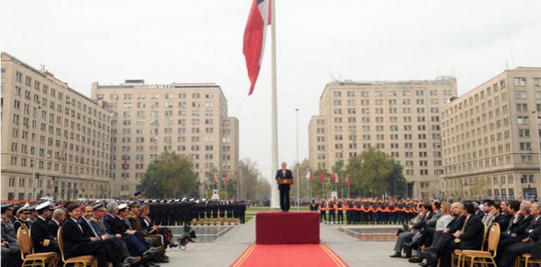 Piñera promulga un Proyecto de Ley que permite izar la Bandera chilena durante todo el año