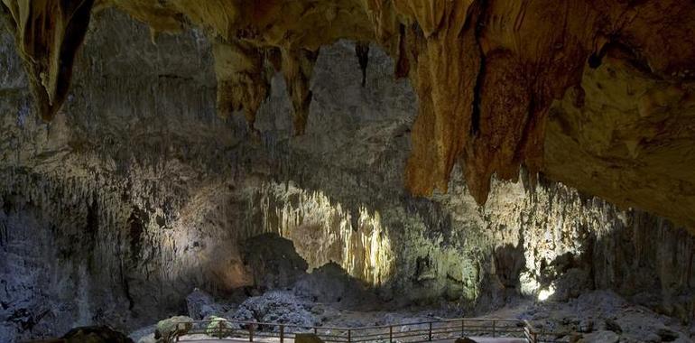  Los instrumentos musicales más antiguos sonarán en la Cuevona de Ardines este sábado