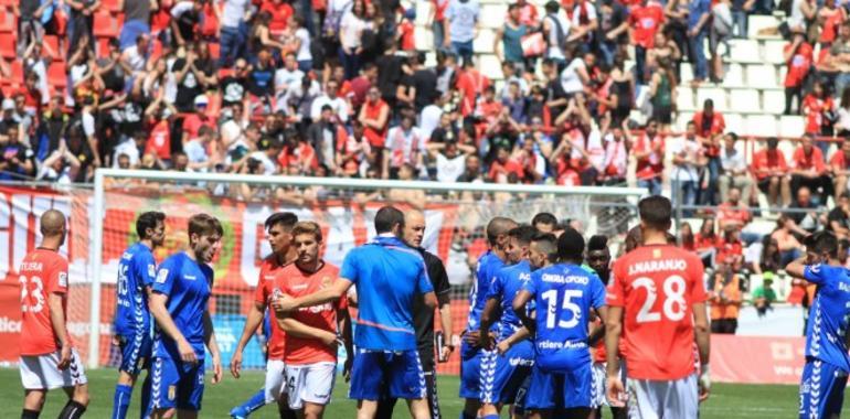 Un punto para el Real Oviedo en el Nou Estadi frente al Nastic