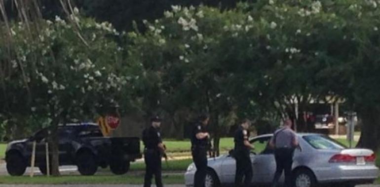 Tres policías muertos a tiros en Baton Rouge