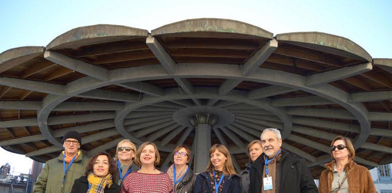 Oviedo lleva teatro, cine, mercadillos y exposiciones a 67 plazas del concejo