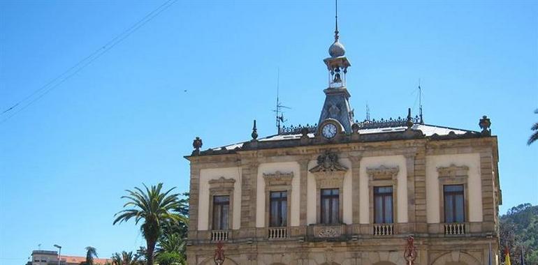 Fernando García, ganador del I Premio de Relatos - Ayuntamiento Villaviciosa    