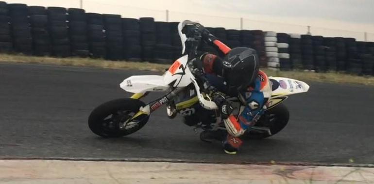 Tercera carrera para ADRI#77 en el SuperMotard 85 cc Valladolid