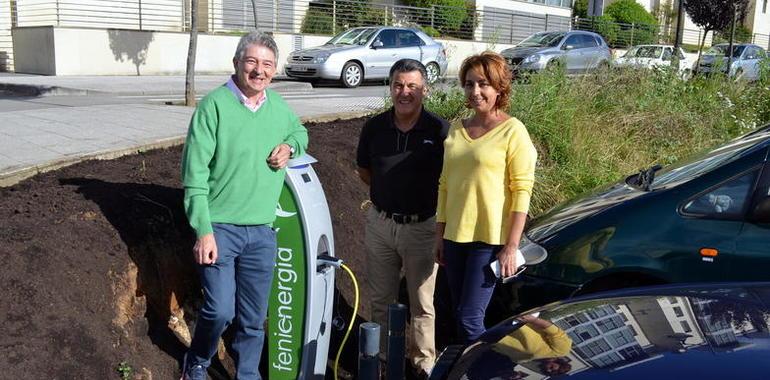 Punto de recarga de coches eléctricos en El Sablón