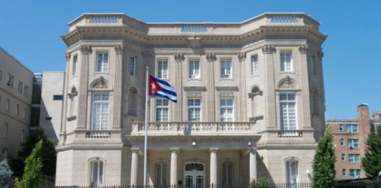 EE.UU. pide salida de diplomáticos de Cuba en Washington tras 