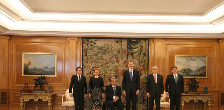 Reuniones del presidente de Ecuador con el Rey Felipe y presidente del Gobierno 