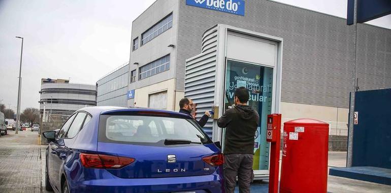 Los coches alimentados por GNC son los que gastan menos en combustible