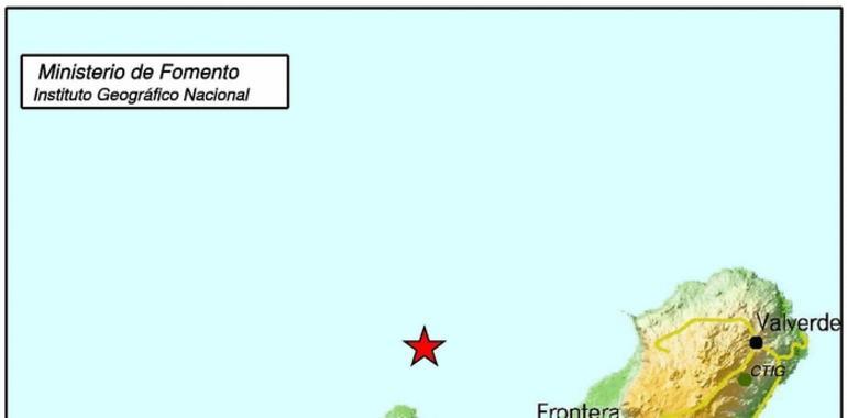 Afloran las primeras evidencias en superficie de la erupción volcánica en El Hierro