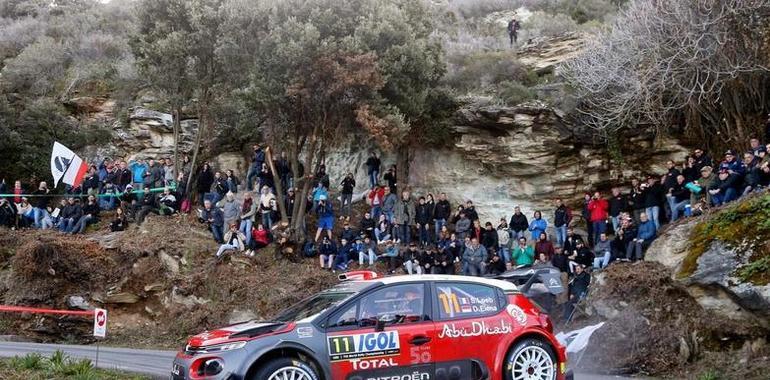 Loeb encadena scratches, Meeke obligado a abandonar